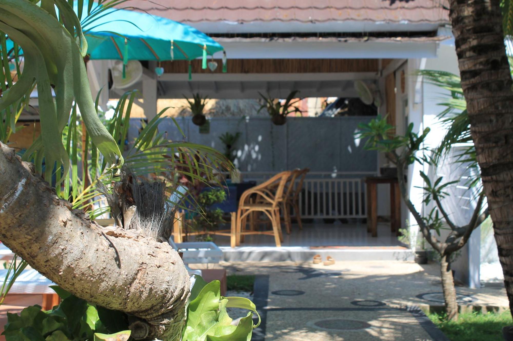 New Balengku Dua Hotel - Adults Only Gili Air Exterior photo